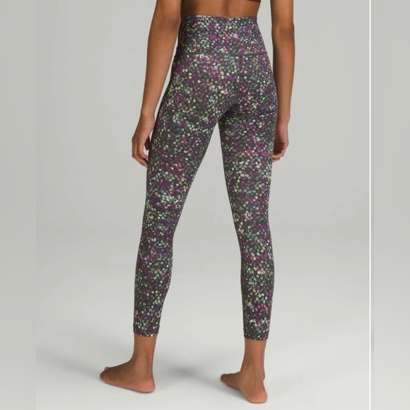 Lululemon Wunder Under High Rise Tight 25" Full On Luxtreme Size 4 - Picture 3 of 9